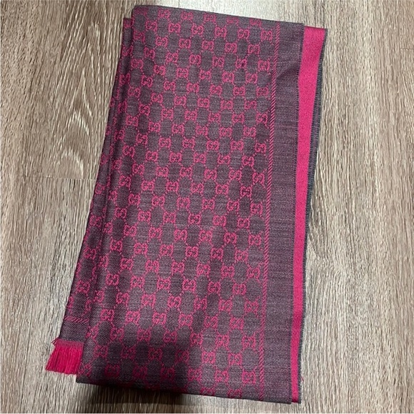 Gucci scarf authentic pink and grey - Picture 2 of 5